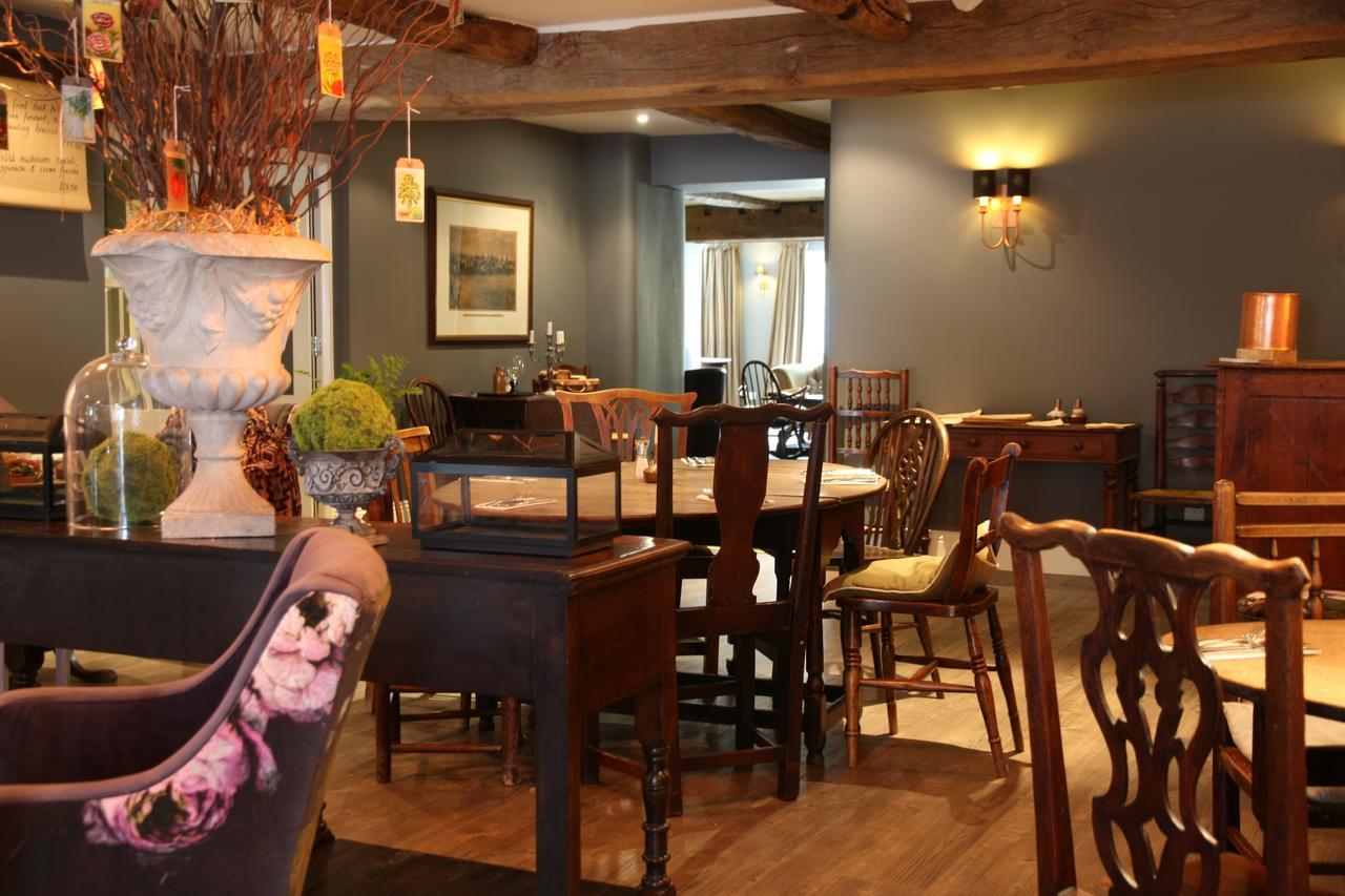 Plough Inn Lupton Ngoại thất bức ảnh